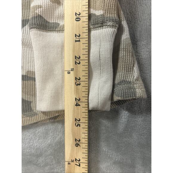 Carhartt Women’s Hayward Camo Long Sleeve Henley Thermal T-Shirt Size XL - Picture 7 of 15